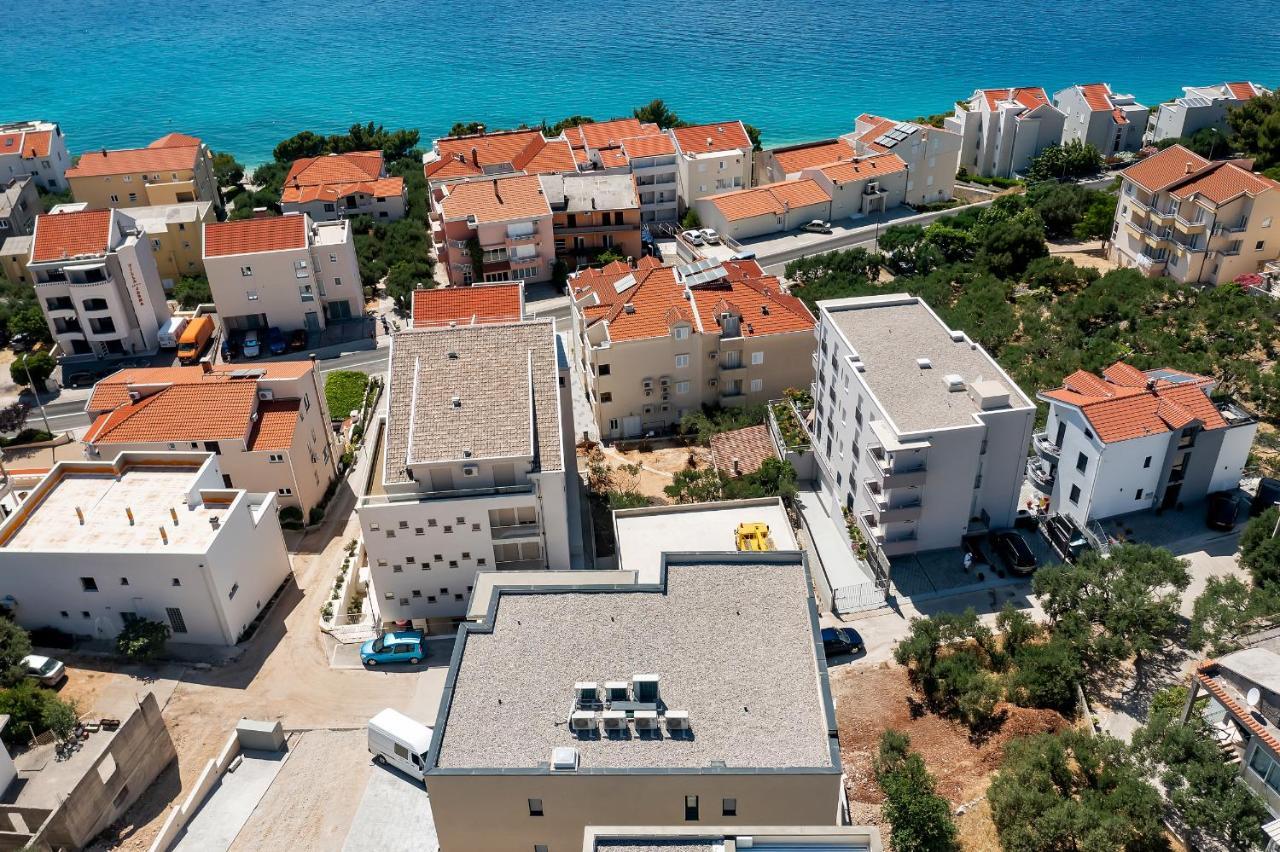 5-6 Luxury Apartments L&L Tucepi - 100M From The Beach Exterior foto